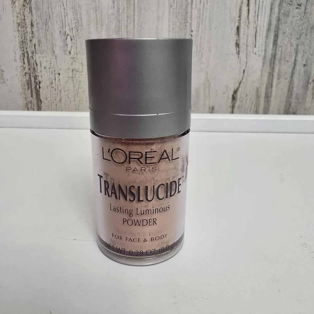 New L'Oreal Translucide Face And Body Powder Sunlight 0.28 Oz